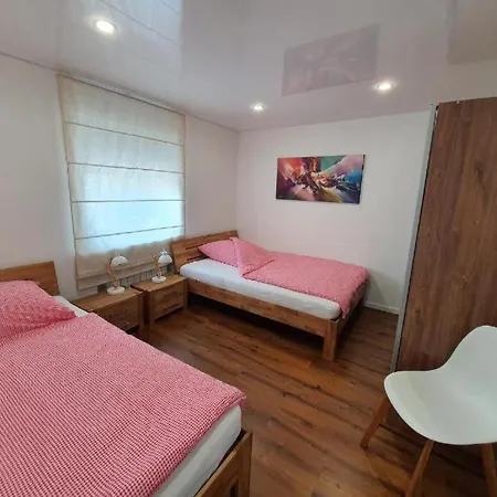 Monteurwohnung - Handwerkerwohnung Lägenhet