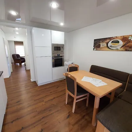 Monteurwohnung - Handwerkerwohnung * プフングシュタット