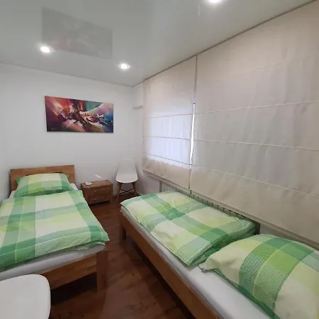 Monteurwohnung - Handwerkerwohnung Lägenhet *