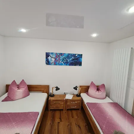 Monteurwohnung - Handwerkerwohnung Apartment *